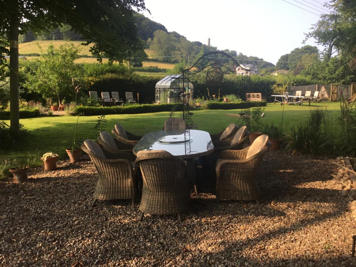 Forthay Bed And Breakfast North Nibley Exterior foto
