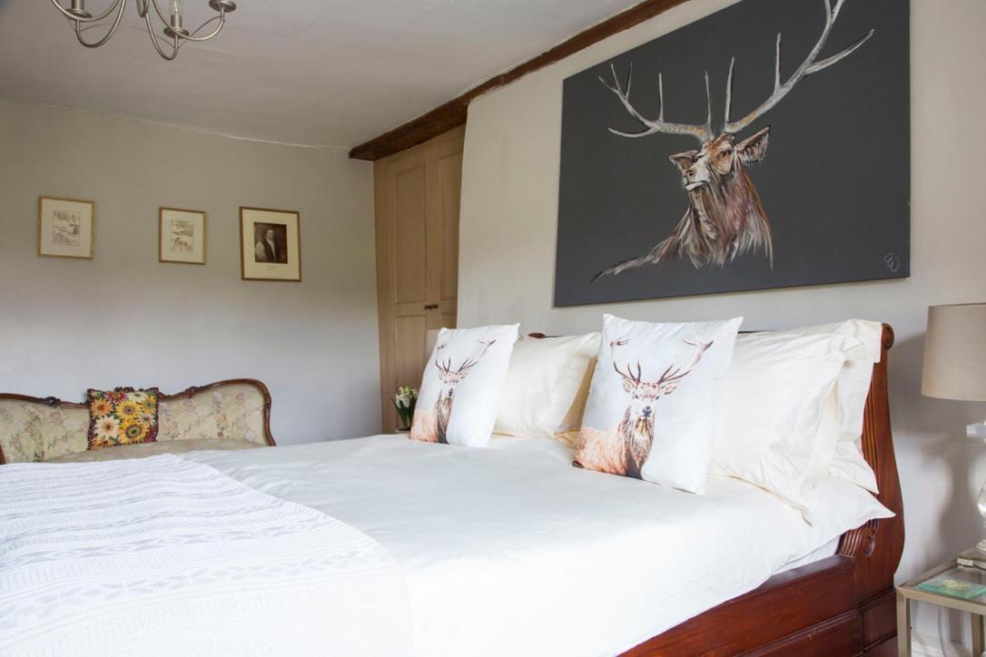 Forthay Bed And Breakfast North Nibley Exterior foto